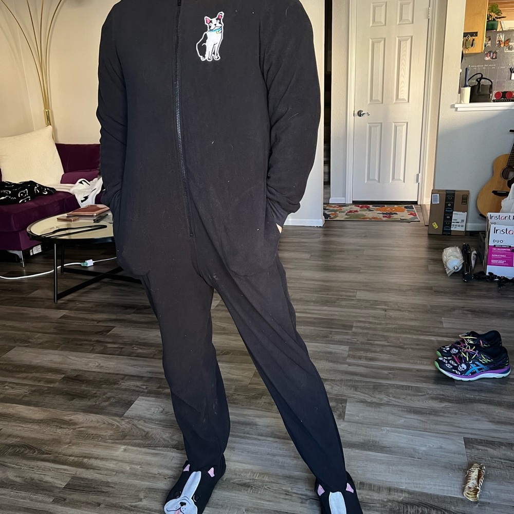 Nick & Nora M Pugsie Onesie Black